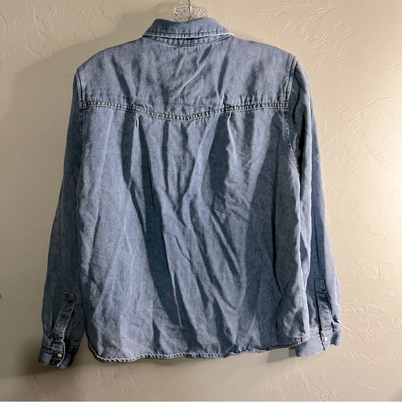 Velvet Heart Raquel Western Pearl Button Down Denim Top - Picture 7 of 7